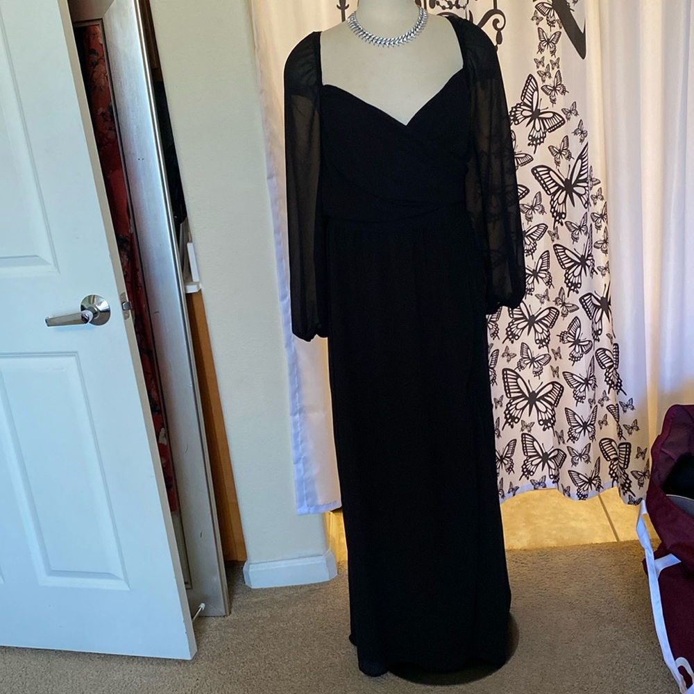 SHEIN Curve Chiffon Long Sleeve V-Neck Bust Long Evening Gown Dress Zip Up Back